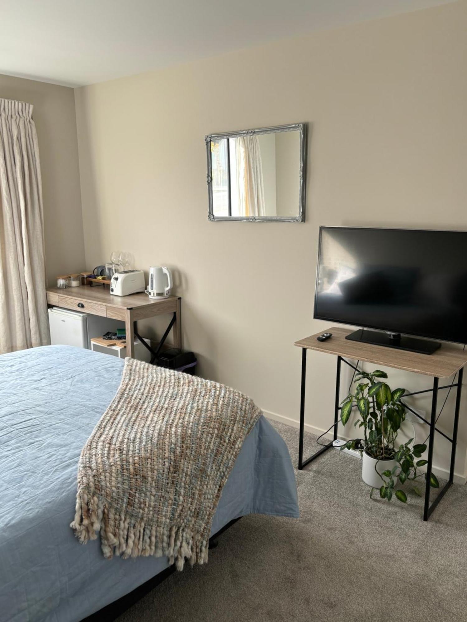 Appartamento Comfort In Northlake Wanaka Esterno foto